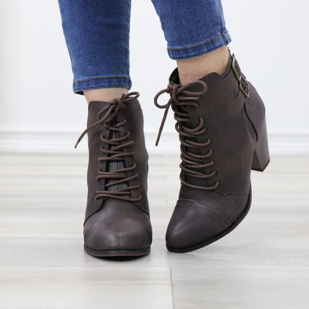 Lace-Up Brown Block Cone High Heeled Ankle Boots Pointed Toe - Picture 7 of 10